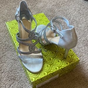 Gianni Bini sparkly heels 💎